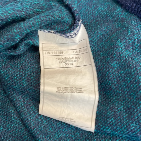 ROXY Green/Blue Knit Distressed Pullover Hoodie  Jacket w/ Pocket Size Medium - Picture 9 of 10